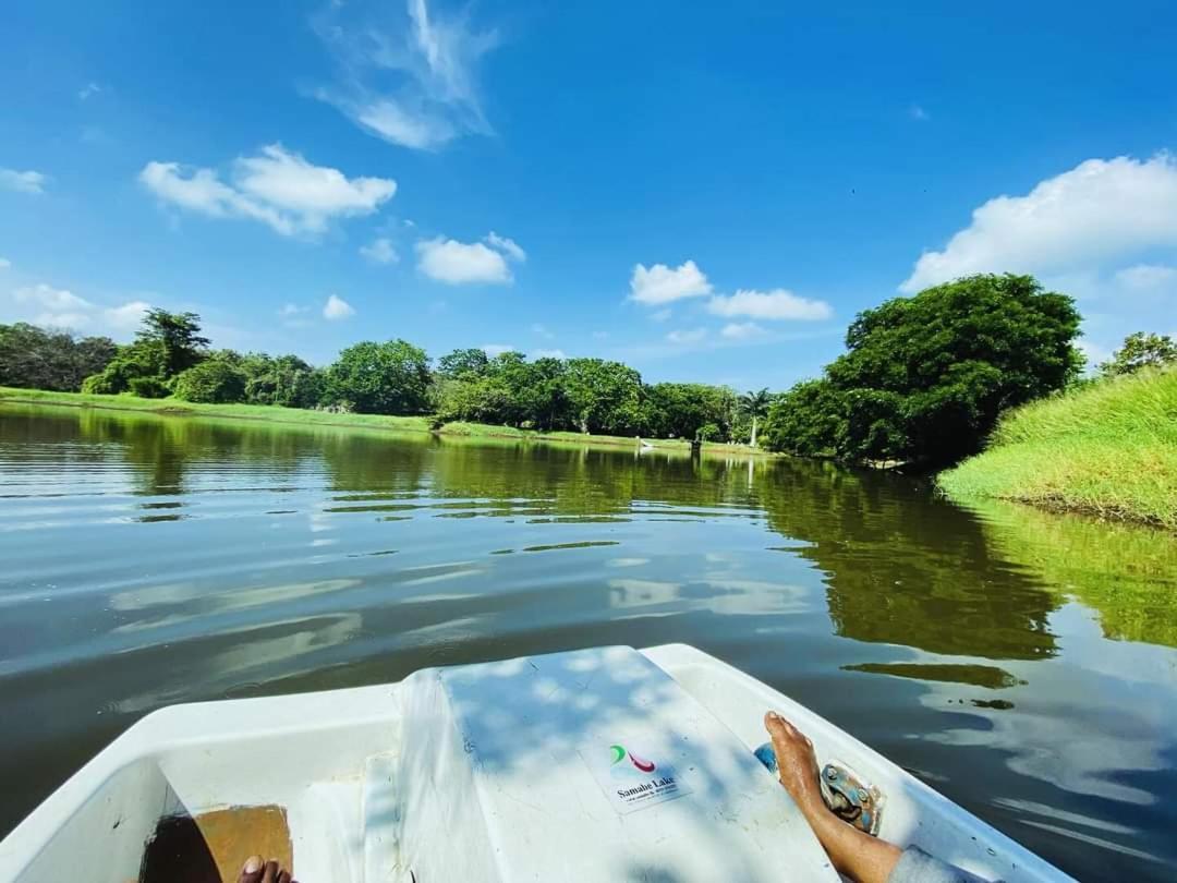 Samabe Lake Dambulla Exterior photo